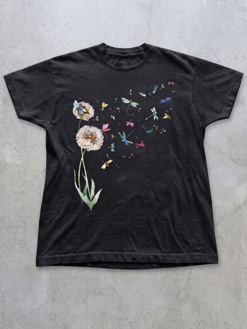 Dandelion Dragonfly Graphic Gildan Cotton
T-Shirt Black Nature Tee